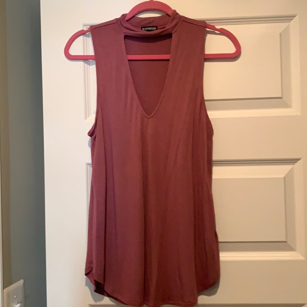Sleeveless top